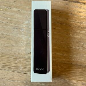 TRYM Nose Hair Trimmer NEW